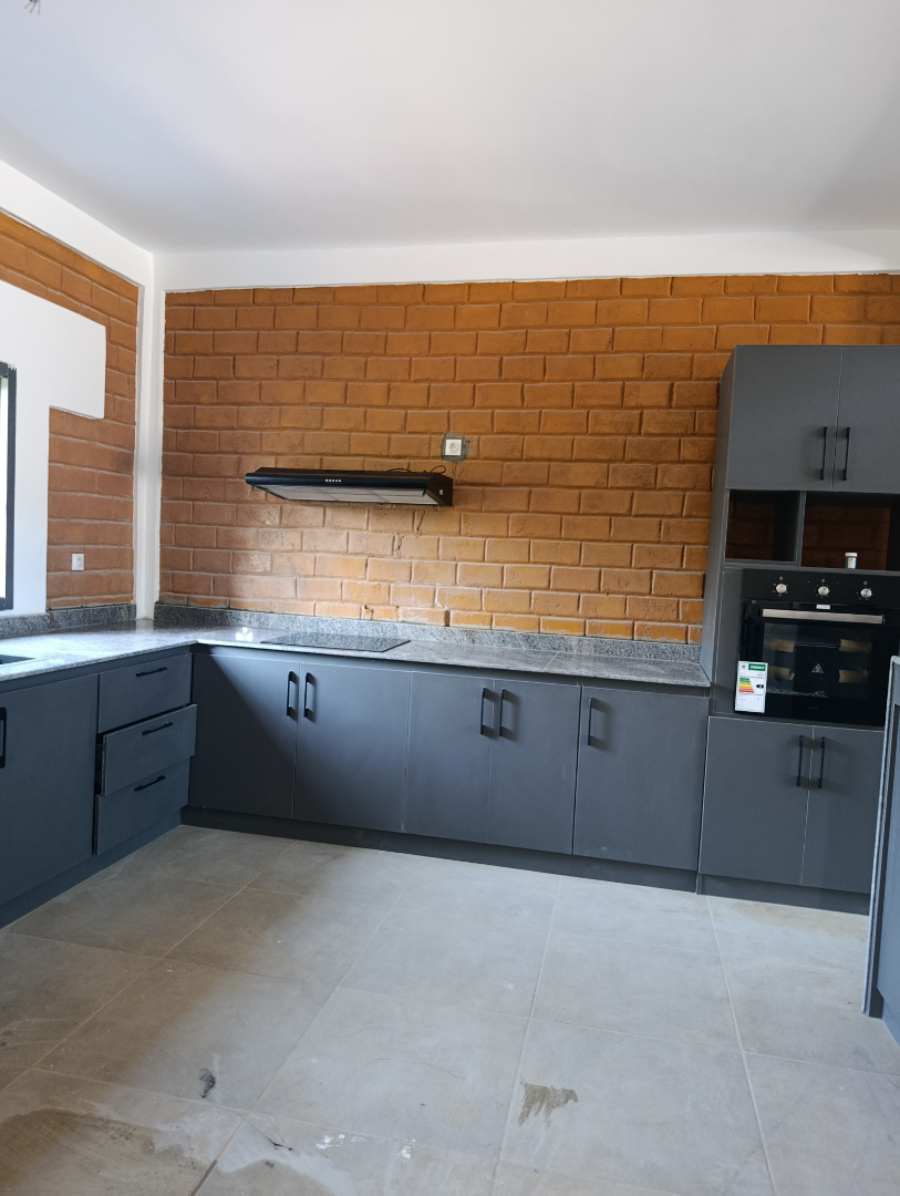 Cuisine Moderne sur Mesure à Abidjan – Design Élégant et Fonctionnel - Après