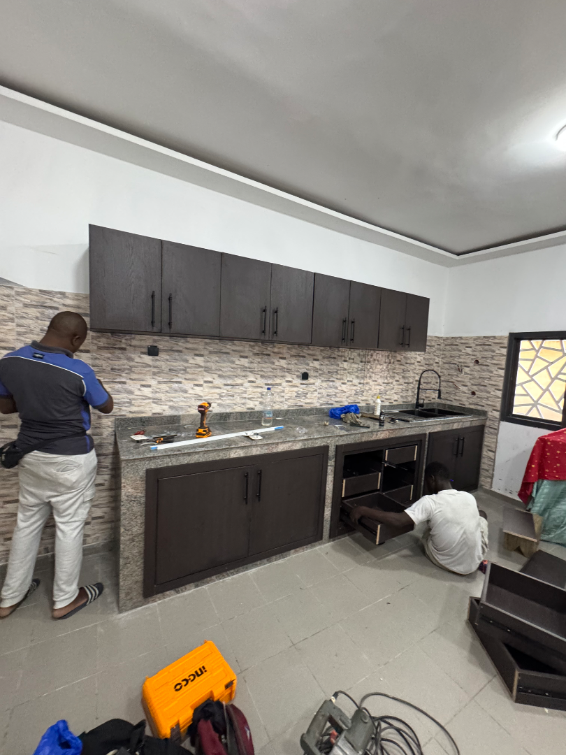 Cuisine Américaine & Cuisine Ouverte sur Mesure – Abidjan, vue 3
