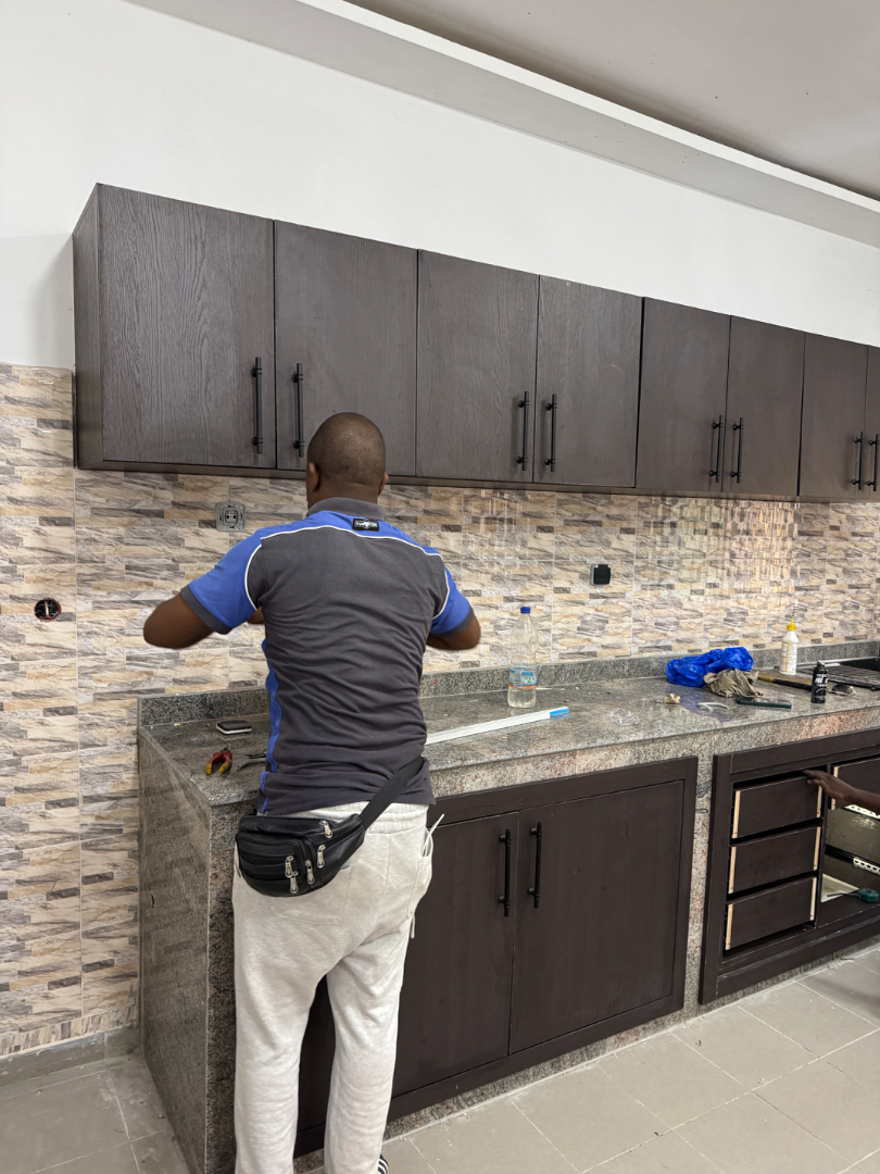 Cuisine Américaine & Cuisine Ouverte sur Mesure – Abidjan, vue 5