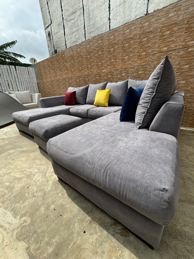 Canapé d’angle XXL moderne gris – Fabrication sur mesure à Abidjan - Avant